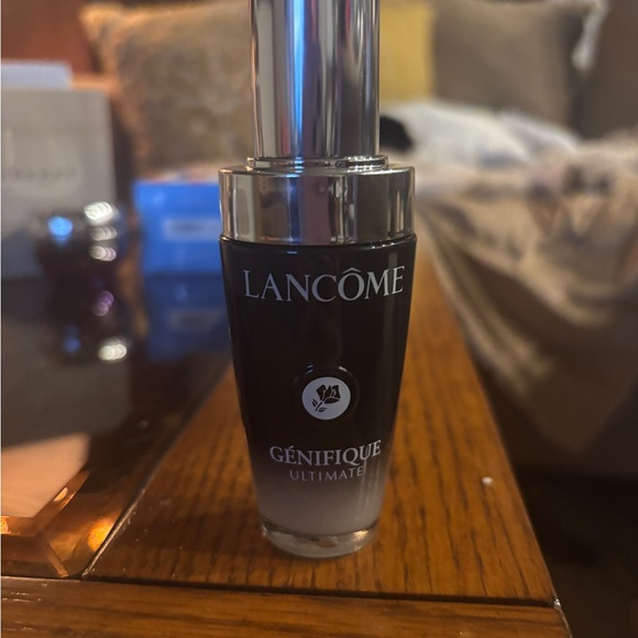 Lancôme Génifique Ultimate Skincare Serum - Black and Silver